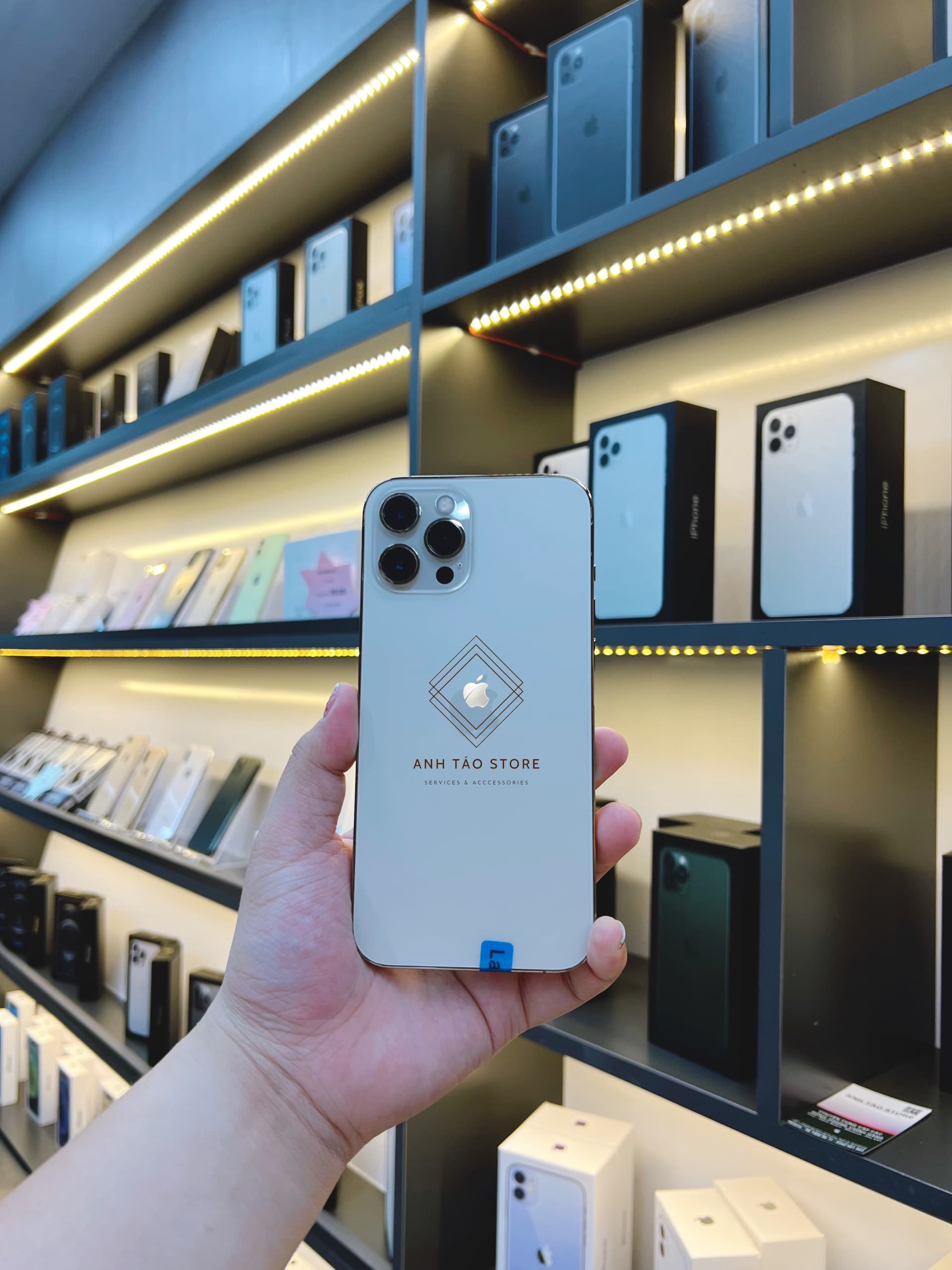 iPhone 11 Promax 64GB Vàng Cũ 98%